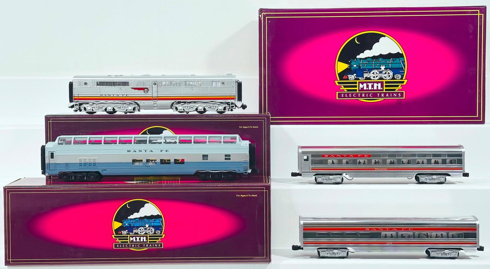 MTH Modern O Gauge Santa Fe 60 foot Aluminum Sleeper/Diner Set /Santa Fe 70 foot ABS Full-Length (1 of 8)