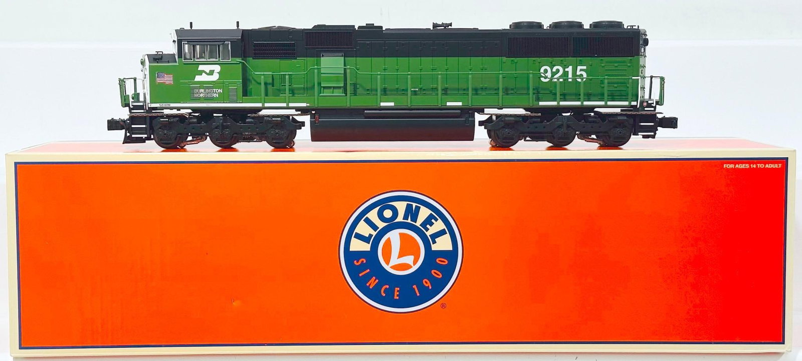 Lionel Modern O Gauge BN LionChief Plus SD60M Switcher Boxed (1 of 9)
