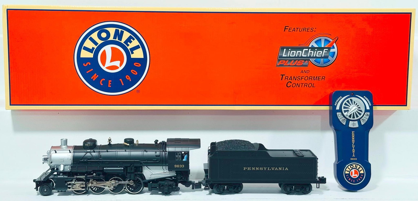 Lionel Modern O Gauge PRR 2 - 8 - 2 Mikado Locomotive with Remote Control and Tender LionChief Plus (1 of 9)