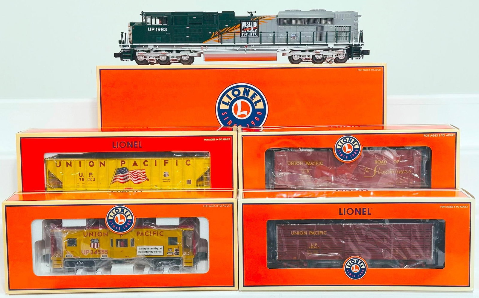 Lionel Modern O Gauge Union Pacific Heritage Western Pacific SD-70 ACe Diesel Locomotive/4 Assorted (1 of 10)