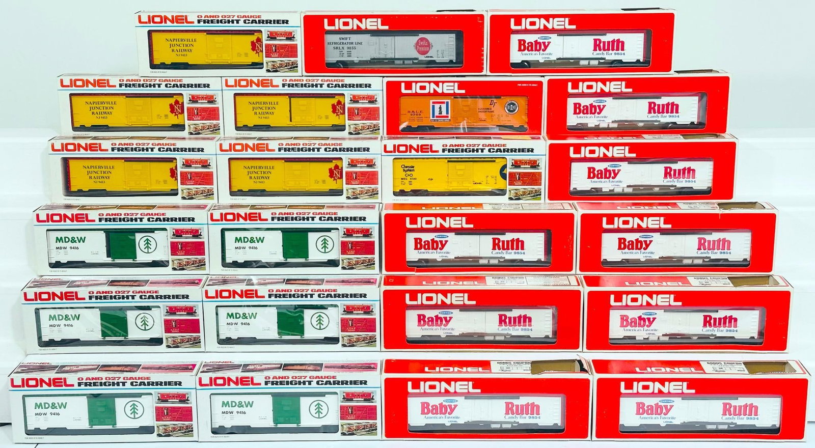 Lionel Modern O Gauge Assorted Freight Cars Boxed (1 of 9)