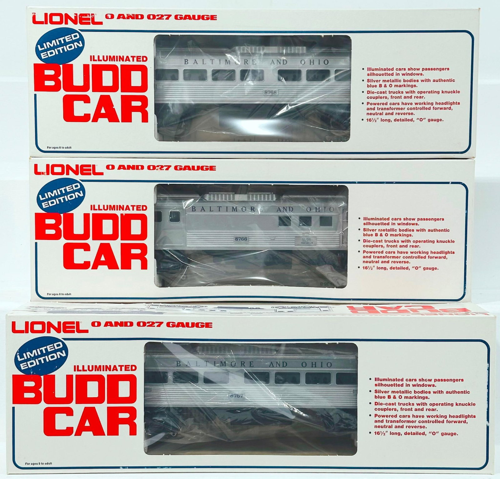 Lionel Modern O Gauge Illuminated Budd Powered RDC-4 Baggage Car/Illuminated Budd Commuter Train RDC (1 of 4)
