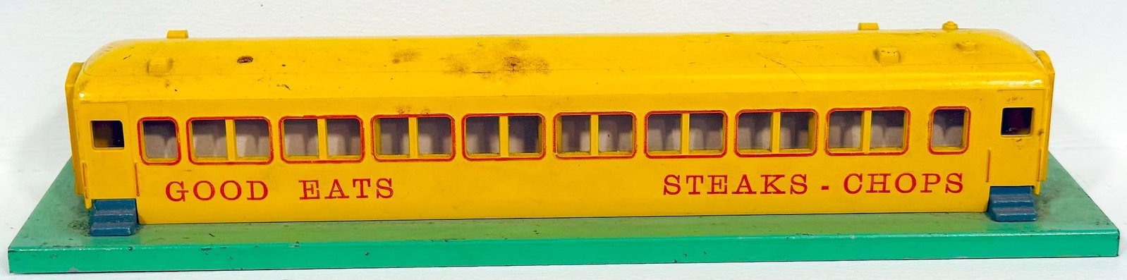 American Flyer Postwar HO Scale Assorted Accessories Boxed - 7