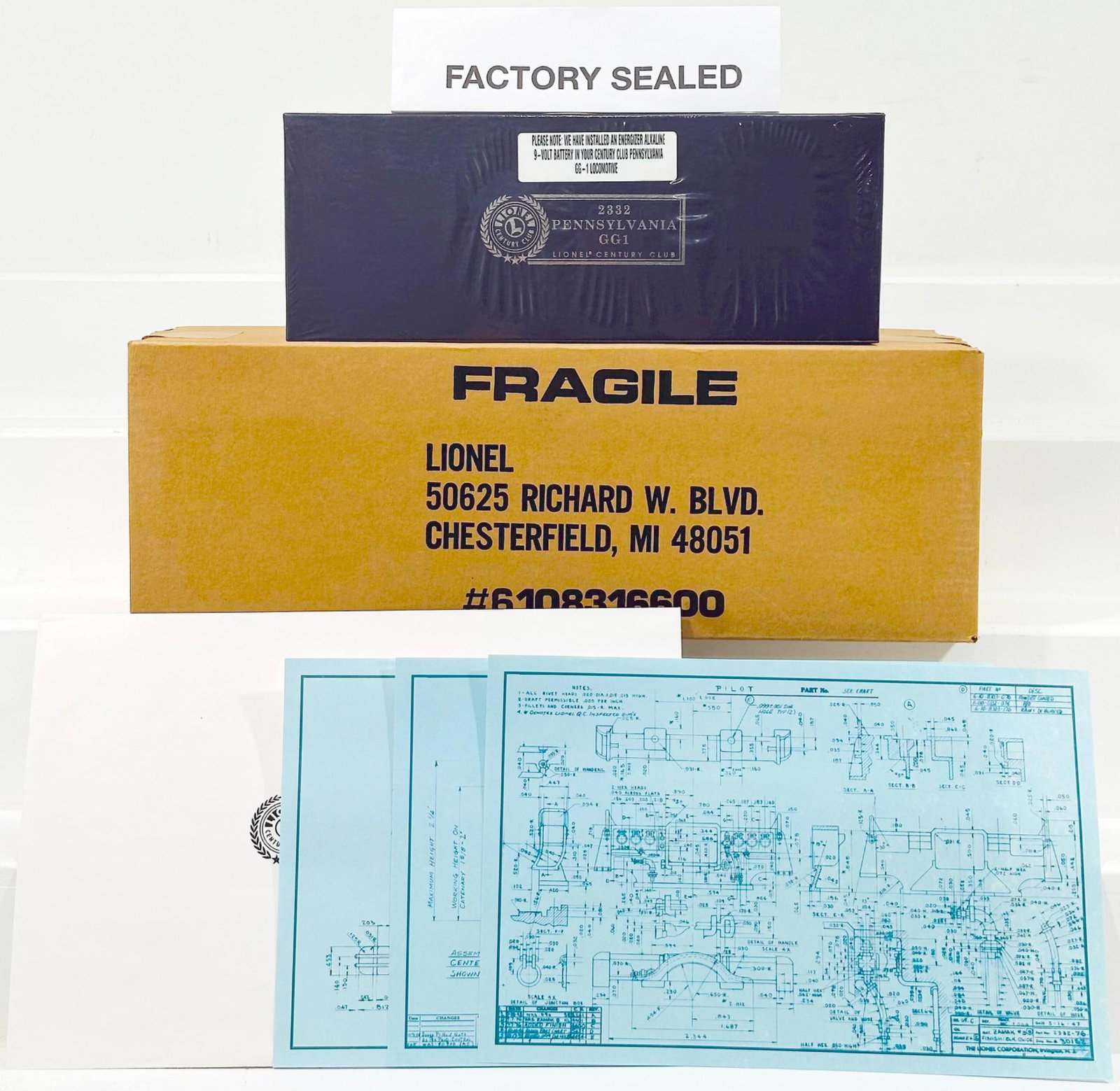 Lionel Modern O Gauge Century Club 2332 Pennsylvania GG1 Electric Locomotive with Plexiglass (1 of 6)