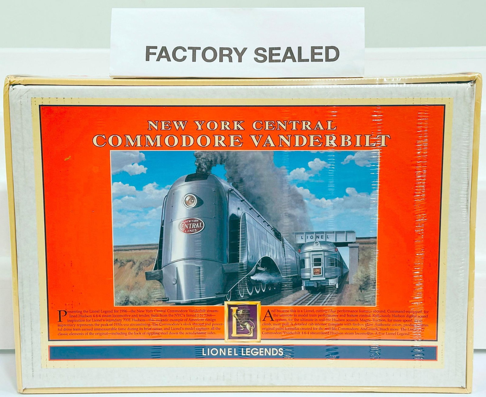 Lionel Modern O Gauge New York Central Commodore Vanderbilt Locomotive and Tender Sealed Box (1 of 6)