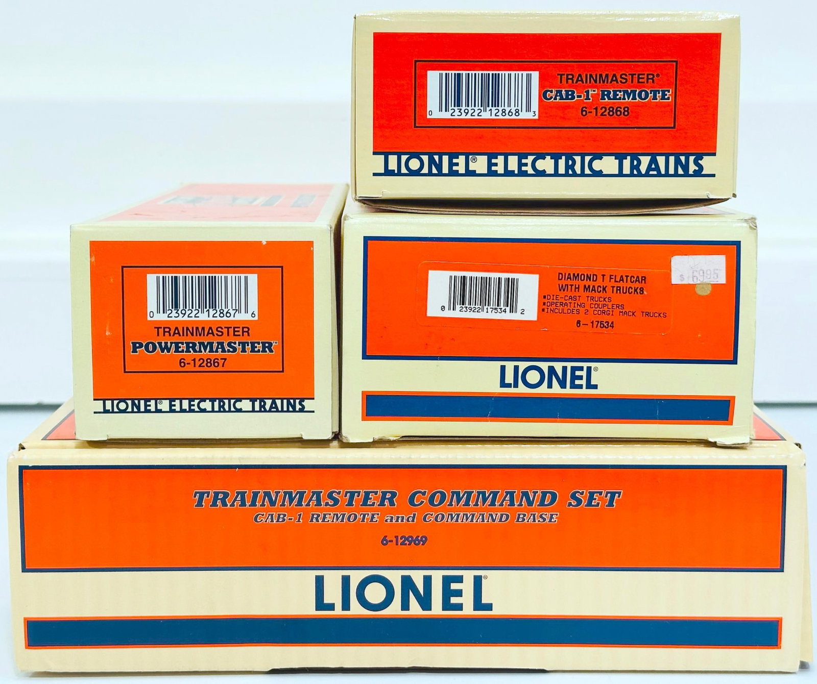 Lionel Modern O Gauge Trainmaster Command Set/CB -1 Remote and Command Base/Trainmaster Power Master - 2