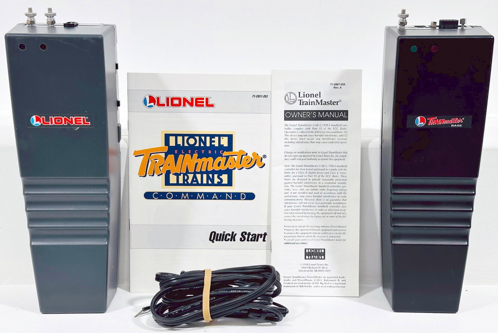 Lionel Modern O Gauge Trainmaster Command Set/CB -1 Remote and Command Base/Trainmaster Power Master - 4
