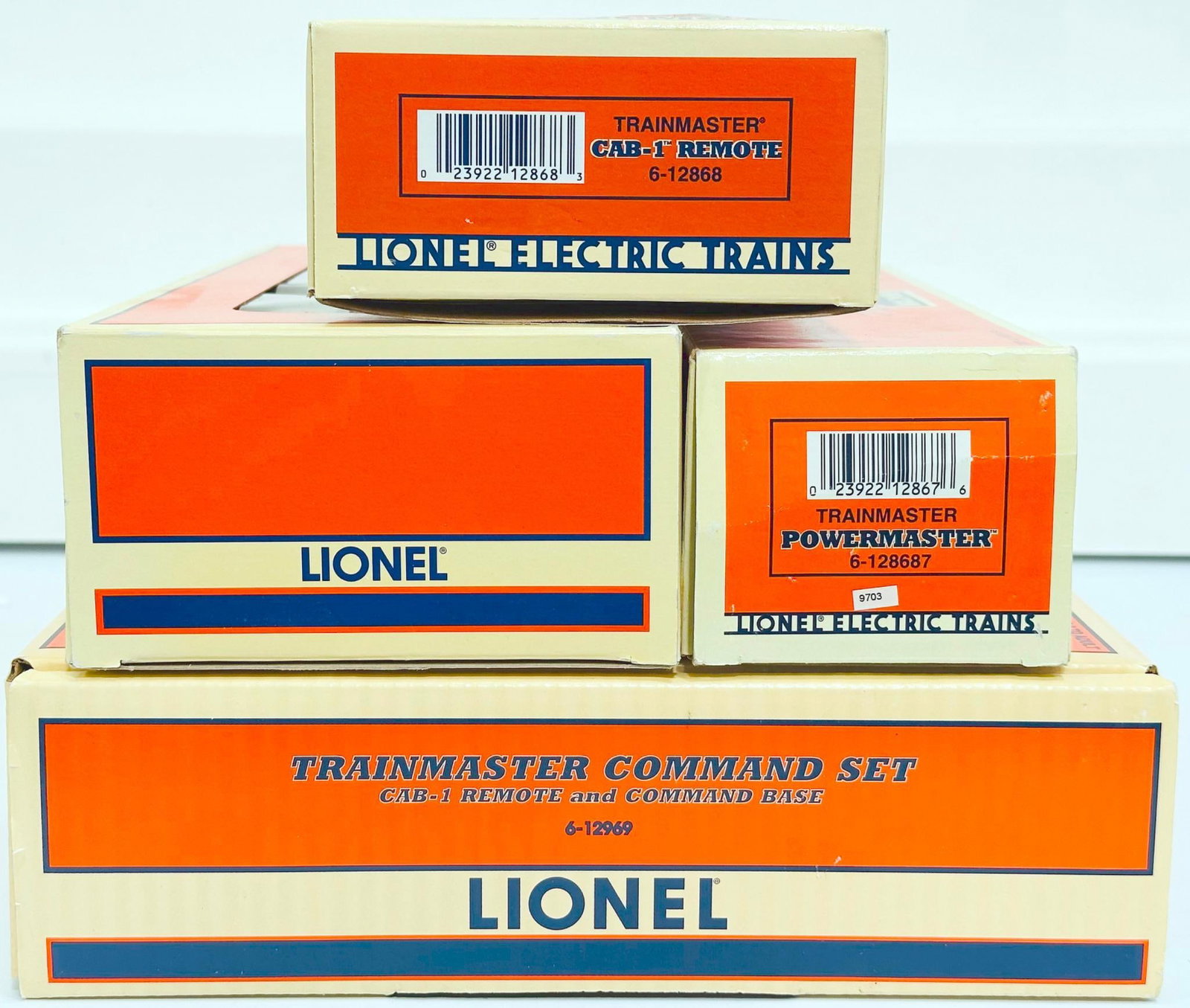 Lionel Modern O Gauge Trainmaster Command Set/CB -1 Remote and Command Base/Trainmaster Power Master - 5