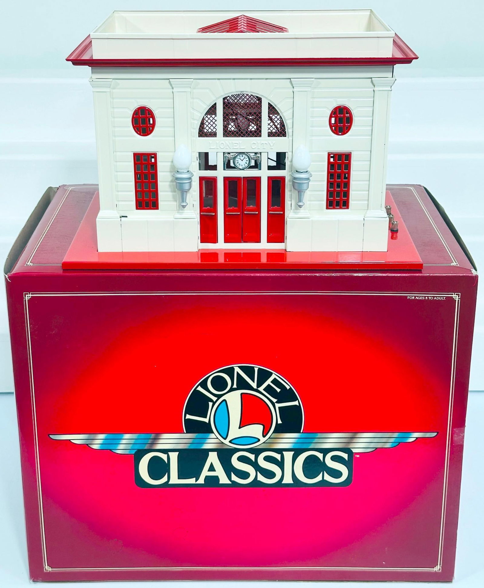 Lionel Modern Classics 1115 Passenger Station Boxed (1 of 5)