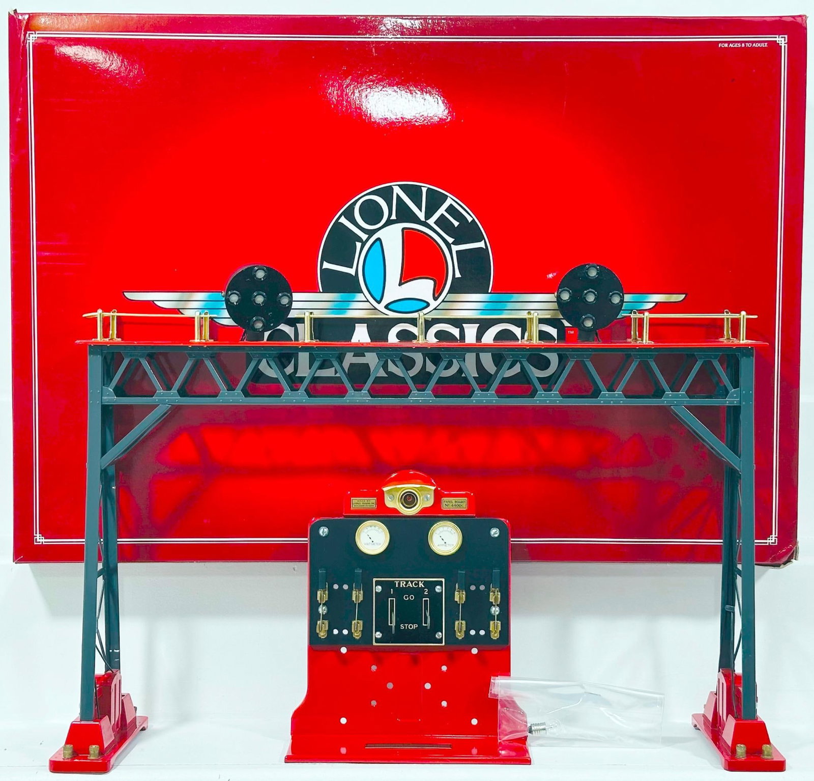 Lionel Modern Classics 4400N Signal Bridge and 4400C Control Panel Boxed (1 of 6)