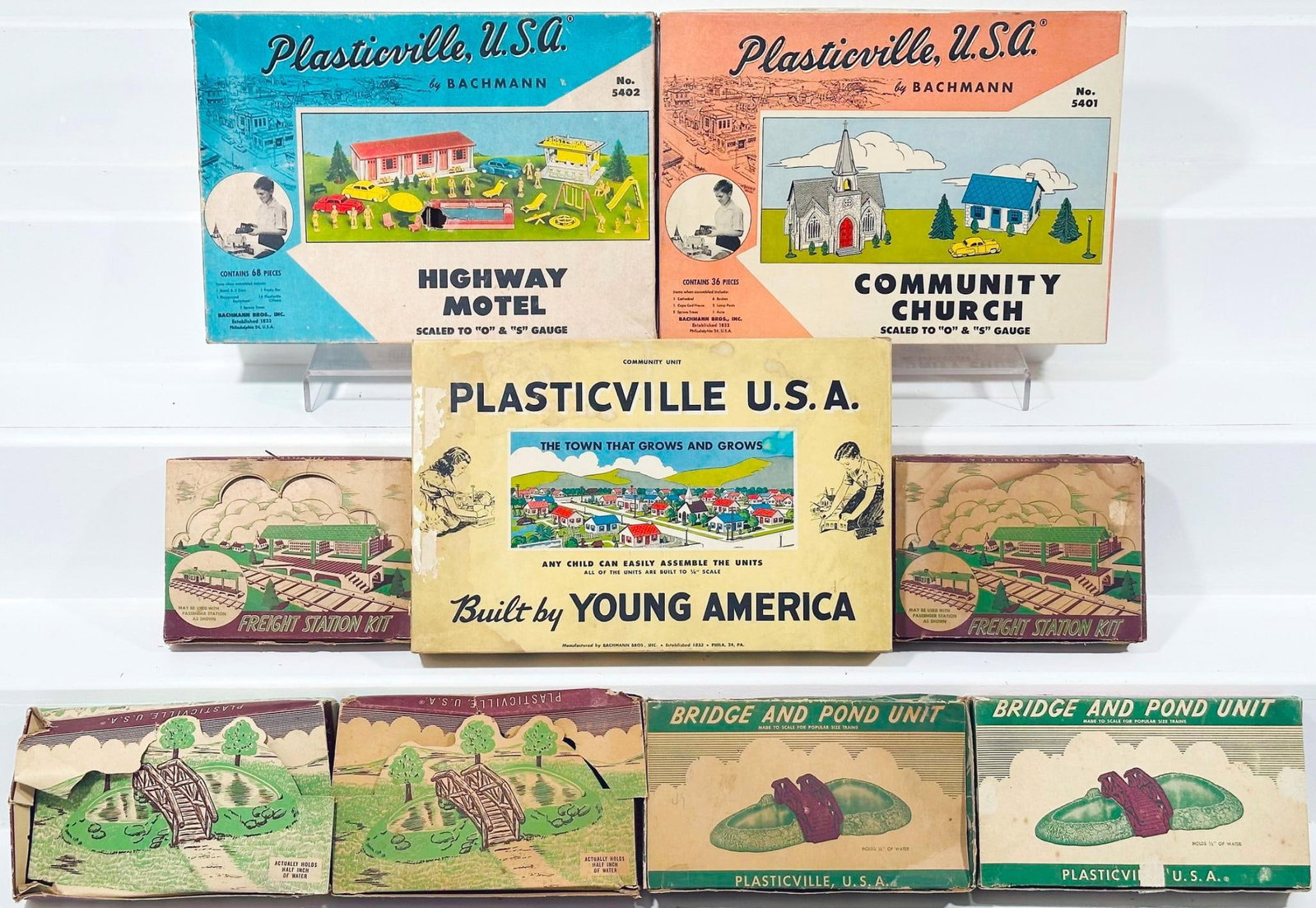 Bachmann/Plasticville Postwar O Gauge Nine (9) Assorted Kits Boxed (1 of 5)