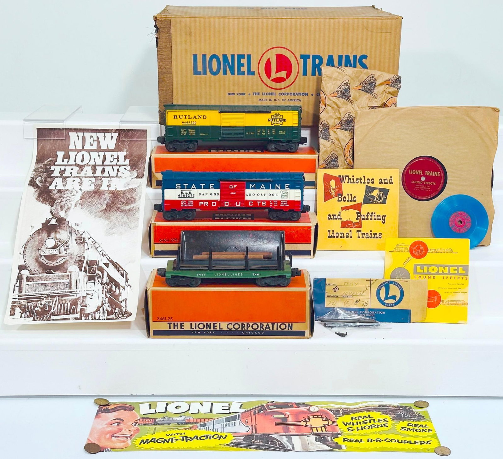 Lionel Postwar O Gauge Outfit No. 2227W original Set Box only from 1954: Lionel Postwar O Gauge Outfit No. 2227W original Set Box only from 1954, showing light wear. This Lot is for the original Set Box only and no toy train contents, except for 3461, 6464 - 300 and 6464 -