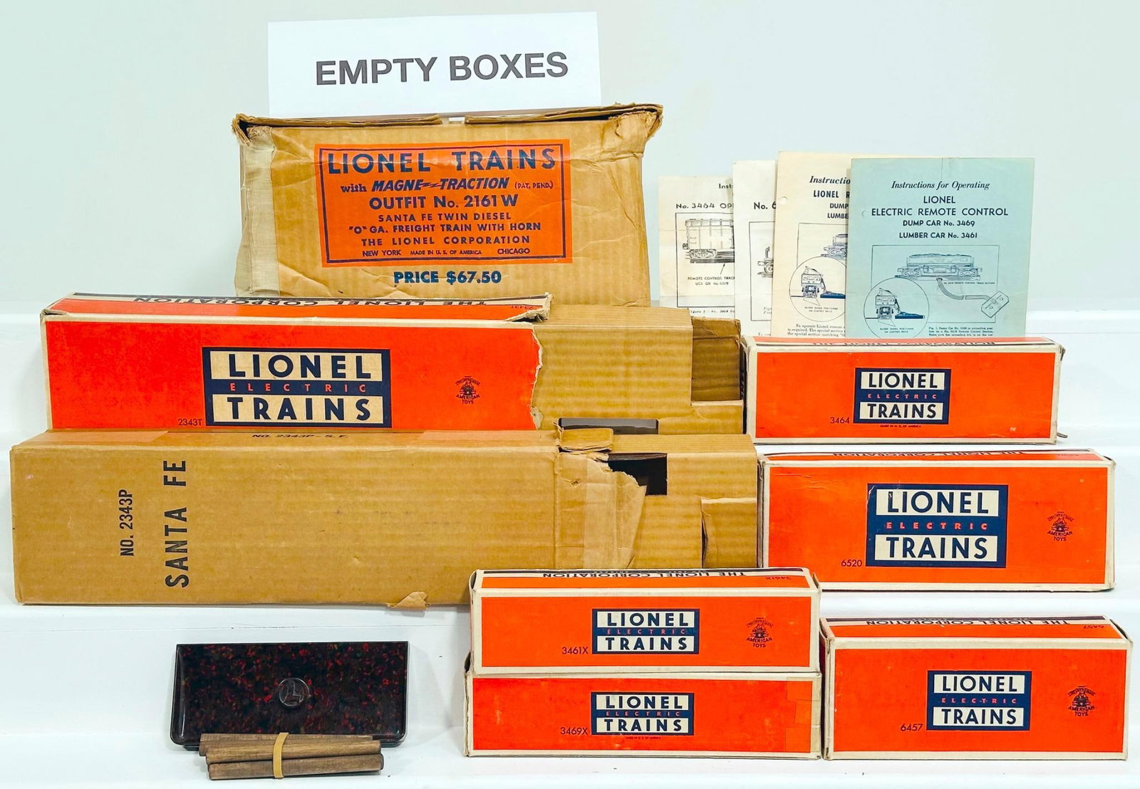 Lionel Postwar O Gauge Outfit No. 2161W original Set Box only: Lionel Postwar O Gauge Outfit No. 2161W original Set Box only, showing moderate to heavy wear. This Lot also includes 6457, 6520, 2343T, 3464, 3469X and 3461X original boxes only, with some end flap d