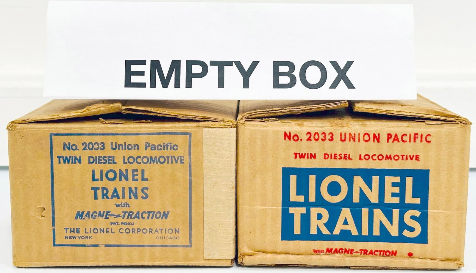Lionel Postwar O Gauge 2033 Union Pacific Diesel Master Carton and 2033 Union Pacific Master Carton (1 of 8)