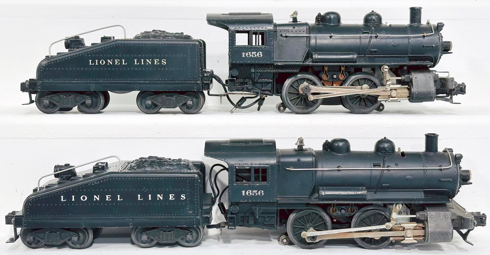 Lionel Postwar O Gauge 1656 Switcher and 1656 Switcher (1 of 6)