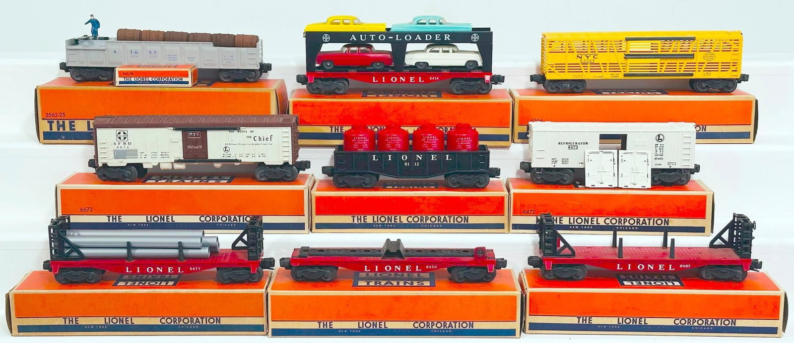 Lionel Postwar O Gauge Nine (9) Assorted Freight Cars Boxed (1 of 10)