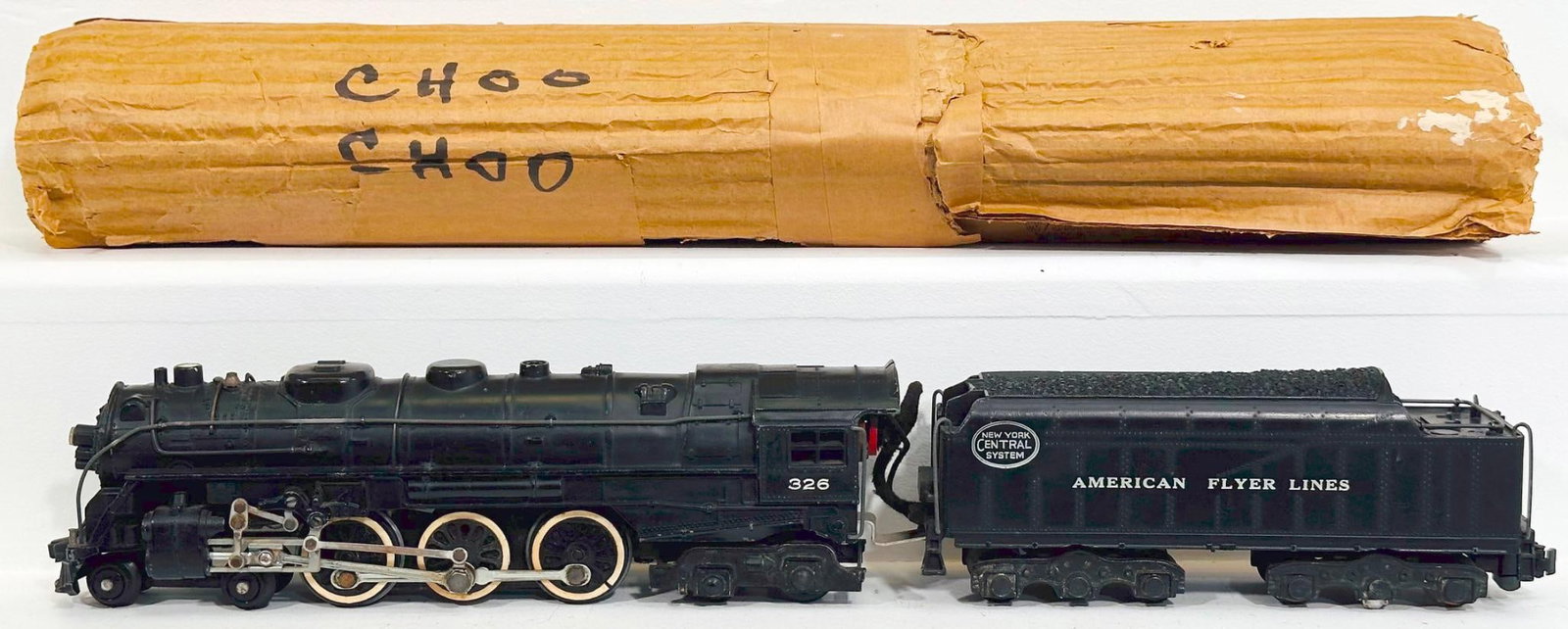American Flyer Postwar S Gauge 326 New York Central 4 - 6 - 4 Locomotive and Tender: American Flyer Postwar S Gauge 326 New York Central 4 - 6 - 4 Locomotive and Tender, in C7 and with its original wrap.