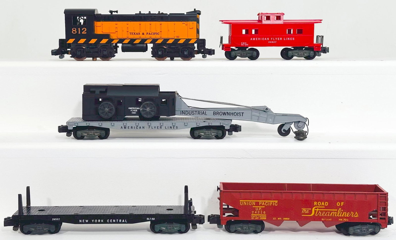American Flyer Postwar S Gauge 812 Texas & Pacific Switcher and 24562 - 24627 - 24216 - 24561 (1 of 6)