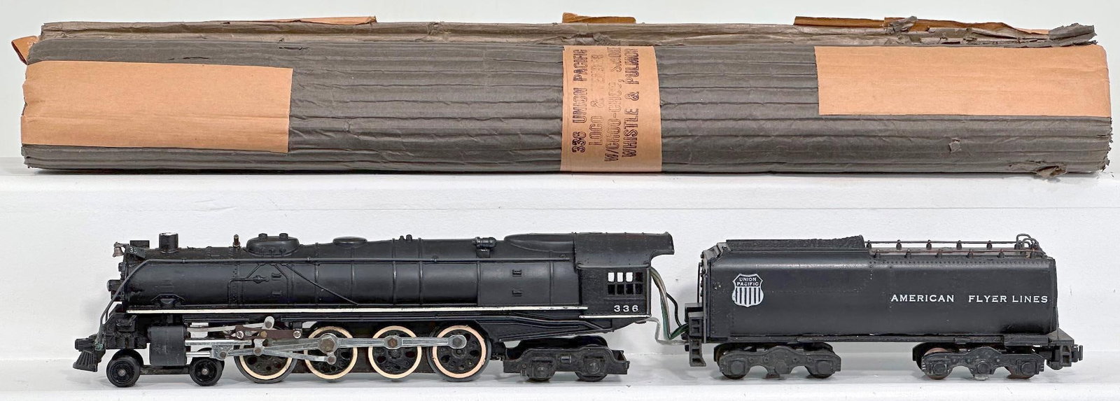 American Flyer Postwar S Gauge 336 Union Pacific 4 - 8 - 4 Locomotive and Tender (1 of 7)