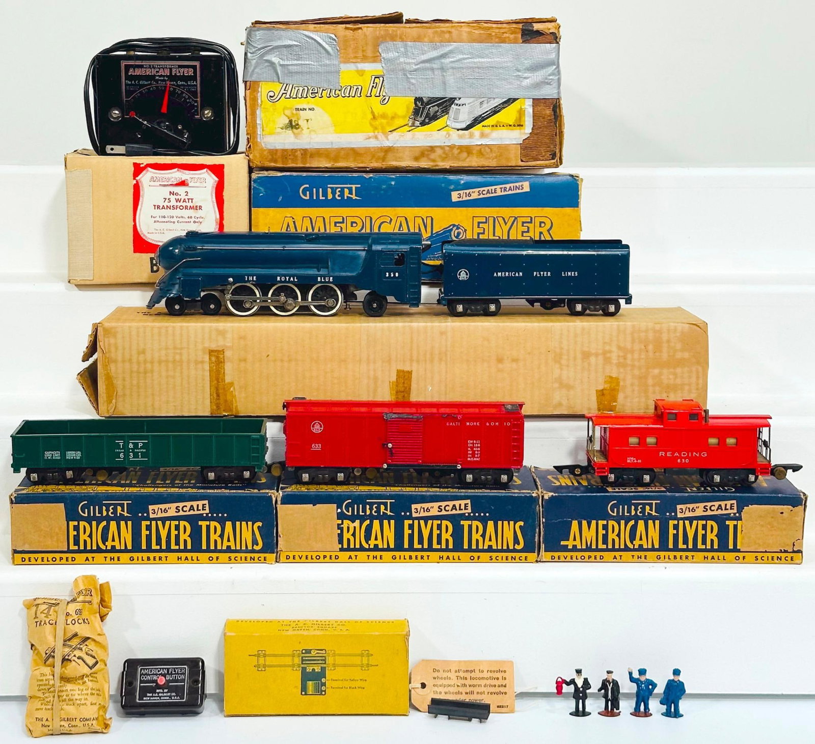 American Flyer Postwar S Gauge The Royal Blue 350 Locomotive and Tender Freight Set Boxed: American Flyer Postwar S Gauge The Royal Blue 350 Locomotive and Tender Freight Set Boxed, including 350 Locomotive and Tender, each in C7 or better and with its original box, and including 631, 633 a