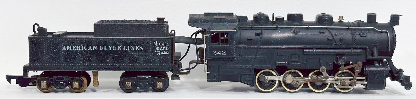 American Flyer Postwar S Gauge 342 Nickel Road 0 - 8 - 0 Switcher Locomotive and Tender (1 of 6)