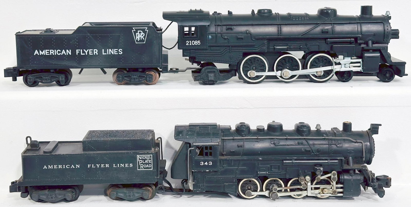 American Flyer Postwar S Gauge 21085 PRR 4 - 6 - 2 Locomotive and Tender and 343 Nickel Plate Road 0 (1 of 6)