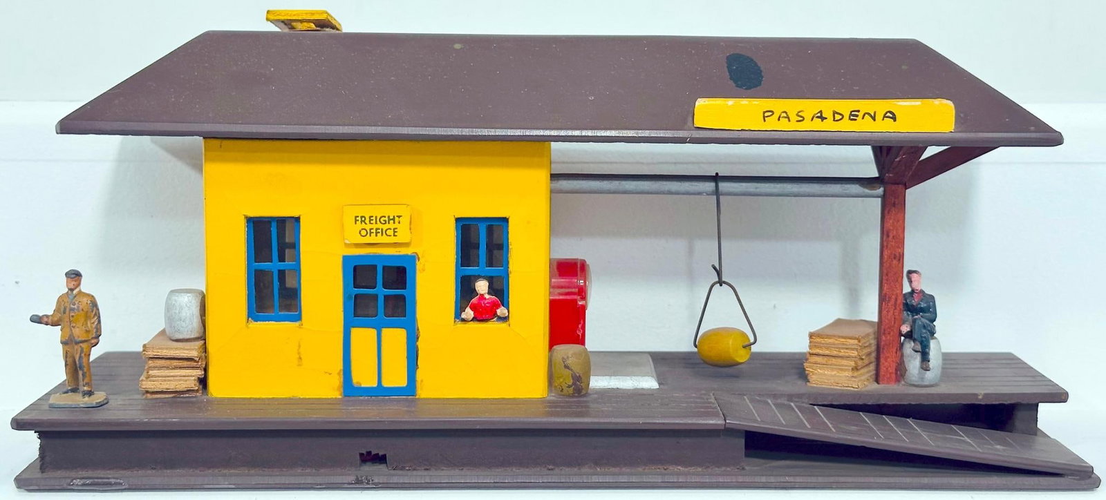 Mini - Craft Postwar S Gauge Freight Office Pasadena (1 of 6)