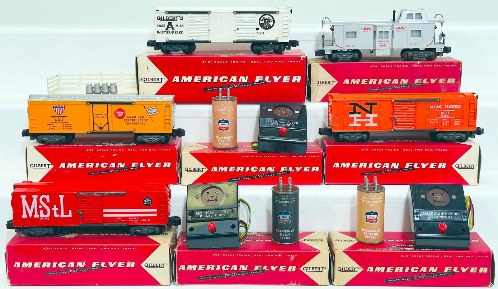 American Flyer Postwar S Gauge Five (5) Assorted Freight Cars Boxed (1 of 9)