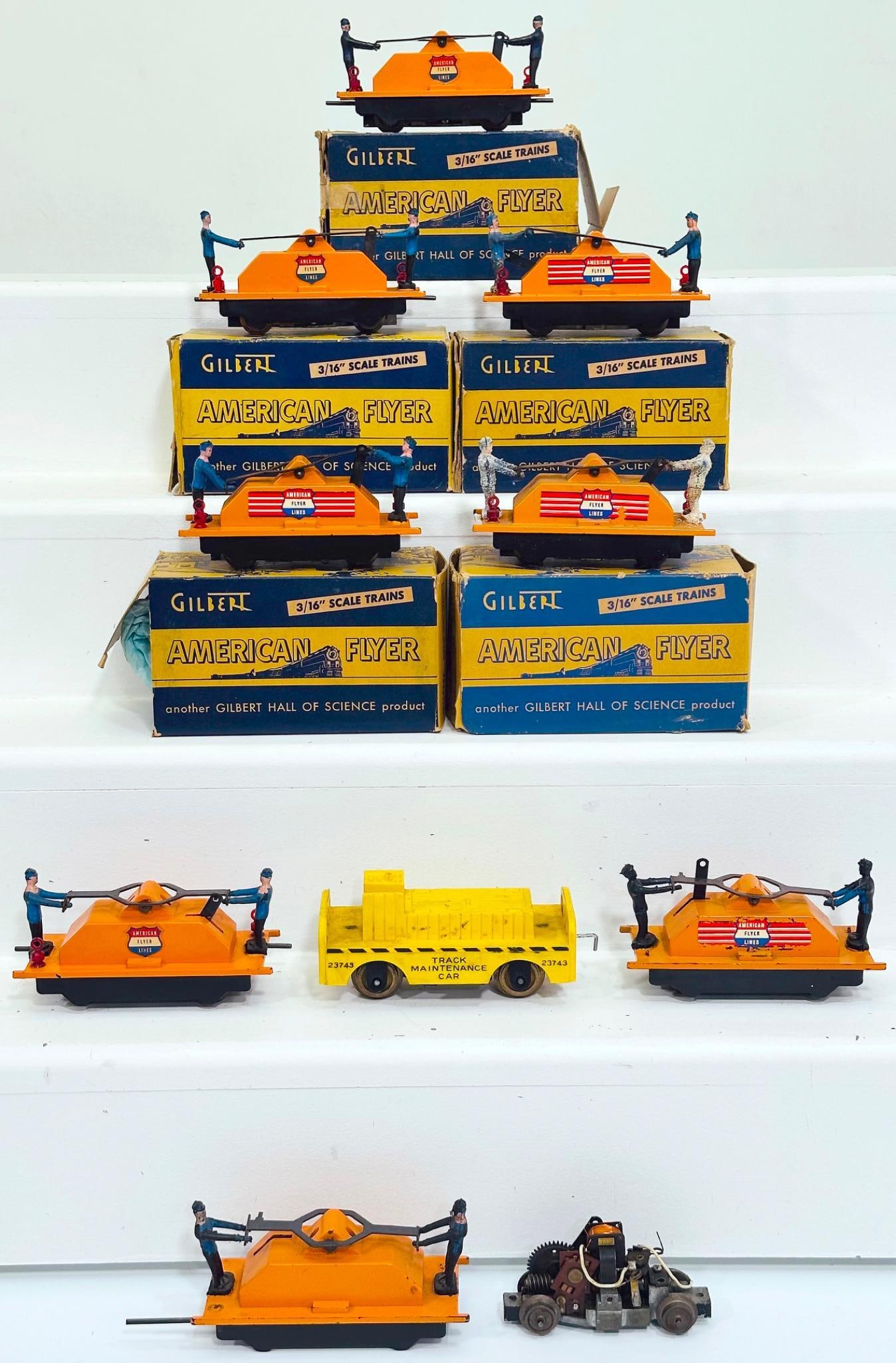 American Flyer Postwar S Gauge Eight (8) Assorted 742 Reversing Hand Car and 740 Hand Car: American Flyer Postwar S Gauge Eight (8) Assorted 742 Reversing Hand Car and 740 Hand Car, each in C7 or better, although one is in C6. This Lot includes five (5) original boxes. This Lot also include