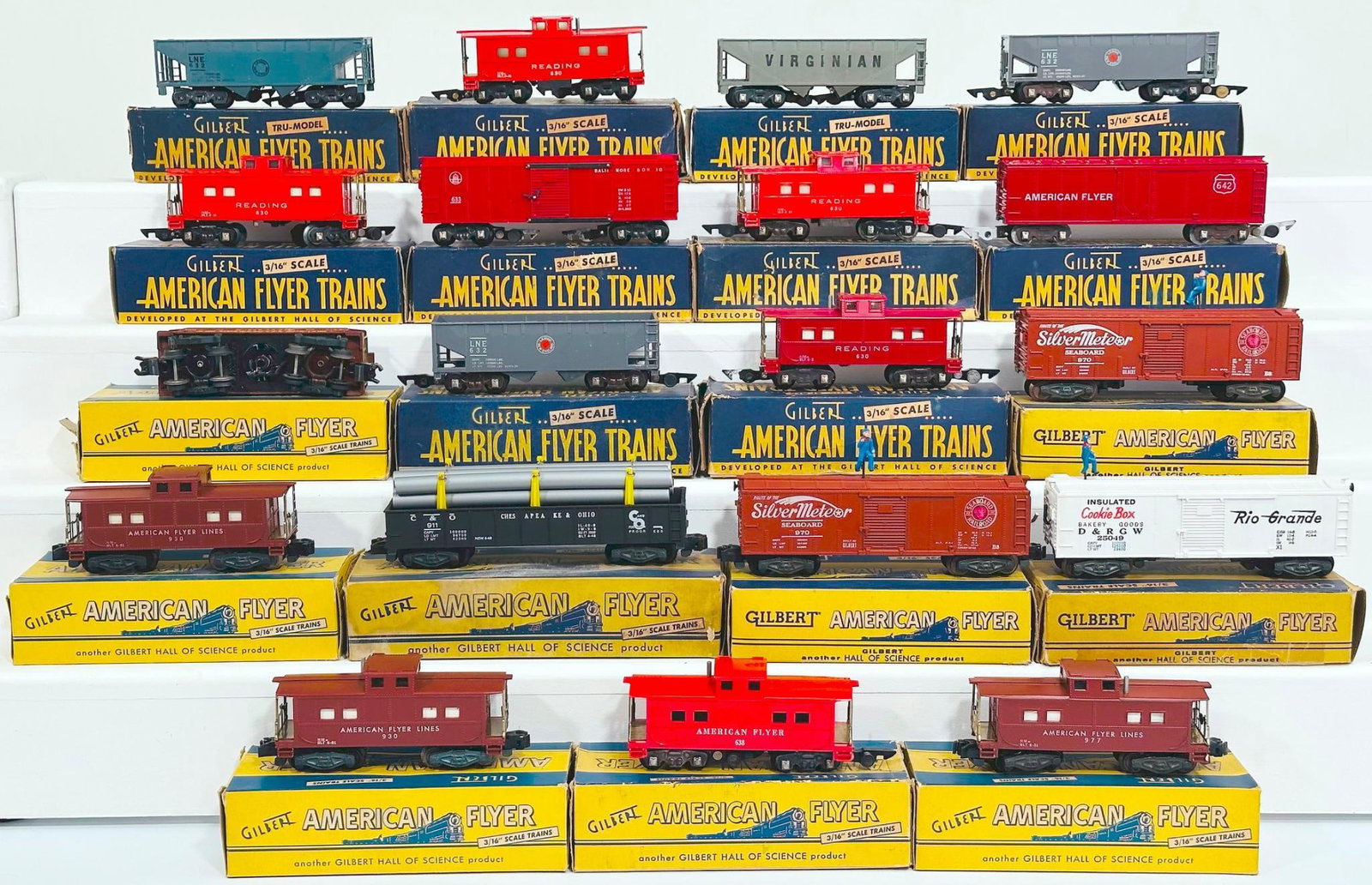 American Flyer Postwar S Gauge Nineteen (19) Assorted Freight Cars Boxed: American Flyer Postwar S Gauge Nineteen (19) Assorted Freight Cars Boxed, including 977, 638, 930, 911, 970, 25049, 970, 630, 632, 630, 630, 633, 642, 630 and 632, each in C7 or better and each with i