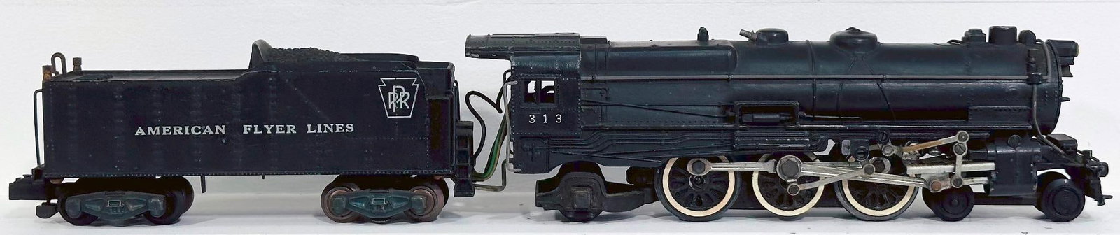 American Flyer Postwar S Gauge 313 PRR 4-6-2 Locomotive and Tender (1 of 6)