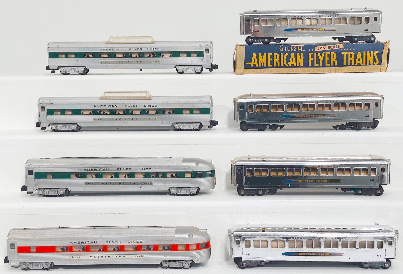 American Flyer Postwar O Gauge Three (3) Silver Bullet Passenger Car and Four (4) Assorted Aluminum (1 of 8)