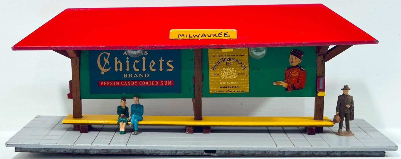 Mini - Craft Postwar S Gauge Station Platform Milwaukee: Mini - Craft Postwar S Gauge Station Platform Milwaukee, in C7 minus or better.