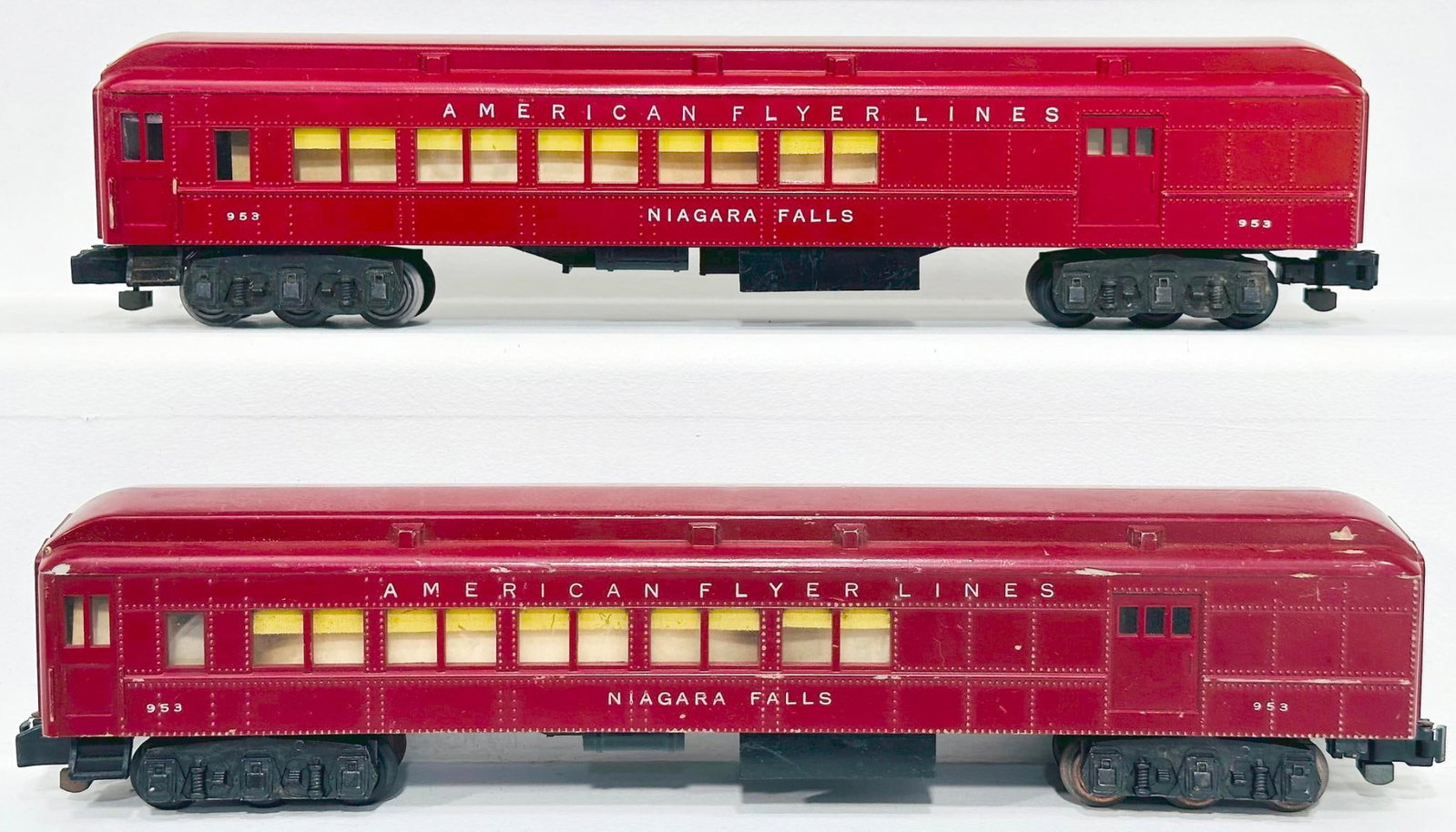 American Flyer Postwar S Gauge 953 and 953 Madison Cars: American Flyer Postwar S Gauge 953 and 953 Madison Cars, with one 953 in C6 and the other 953 in C7 plus.
