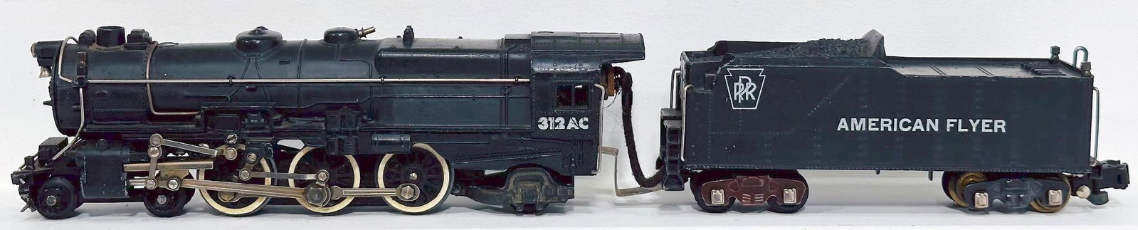 American Flyer Postwar S Gauge 312AC PRR 4 - 6 - 2 Locomotive and Tender (1 of 6)
