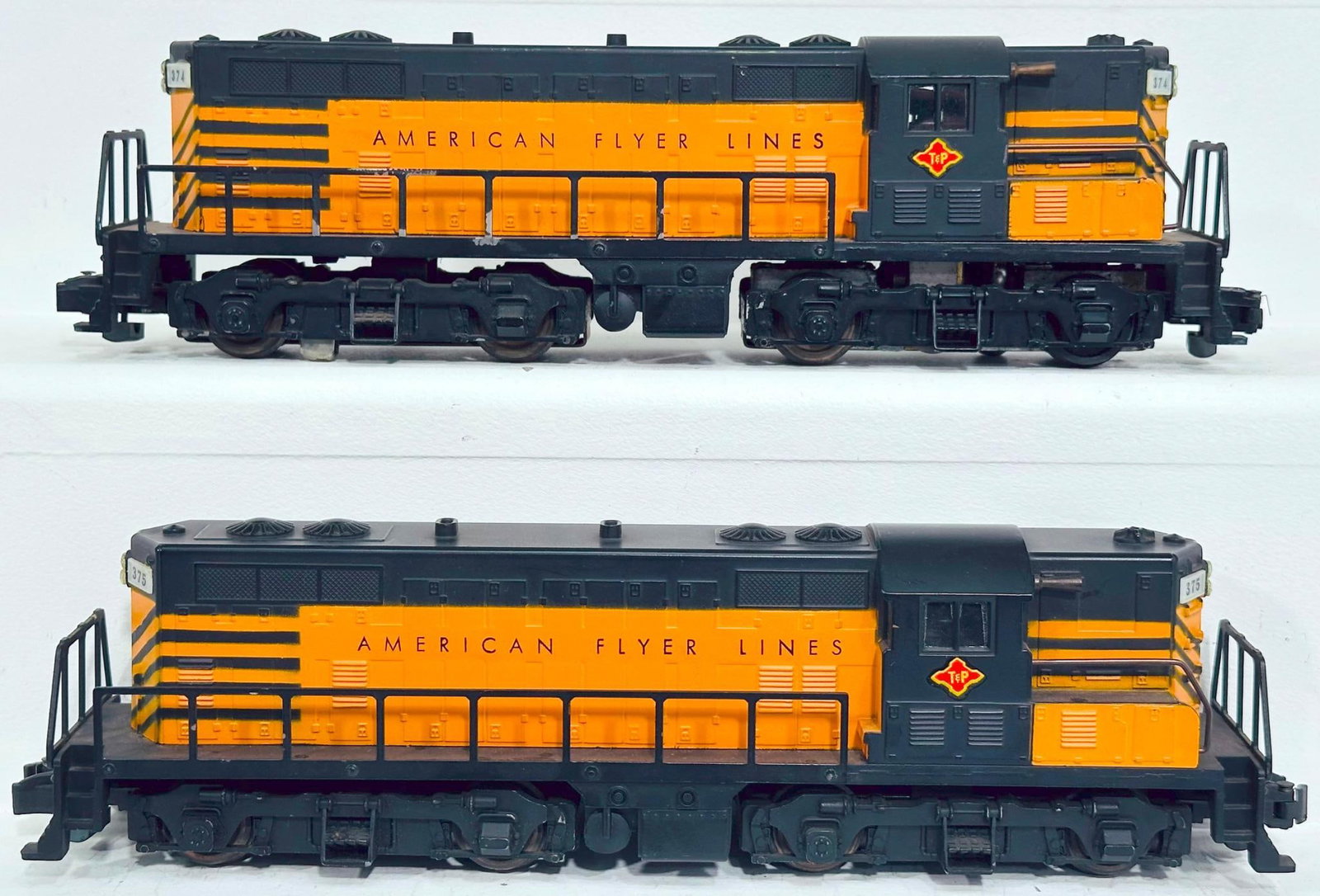 American Flyer Postwar S Gauge 374 and 375 T & P Switcher Locomotives: American Flyer Postwar S Gauge 374 and 375 T & P Switcher Locomotives, each in C7 plus or better.