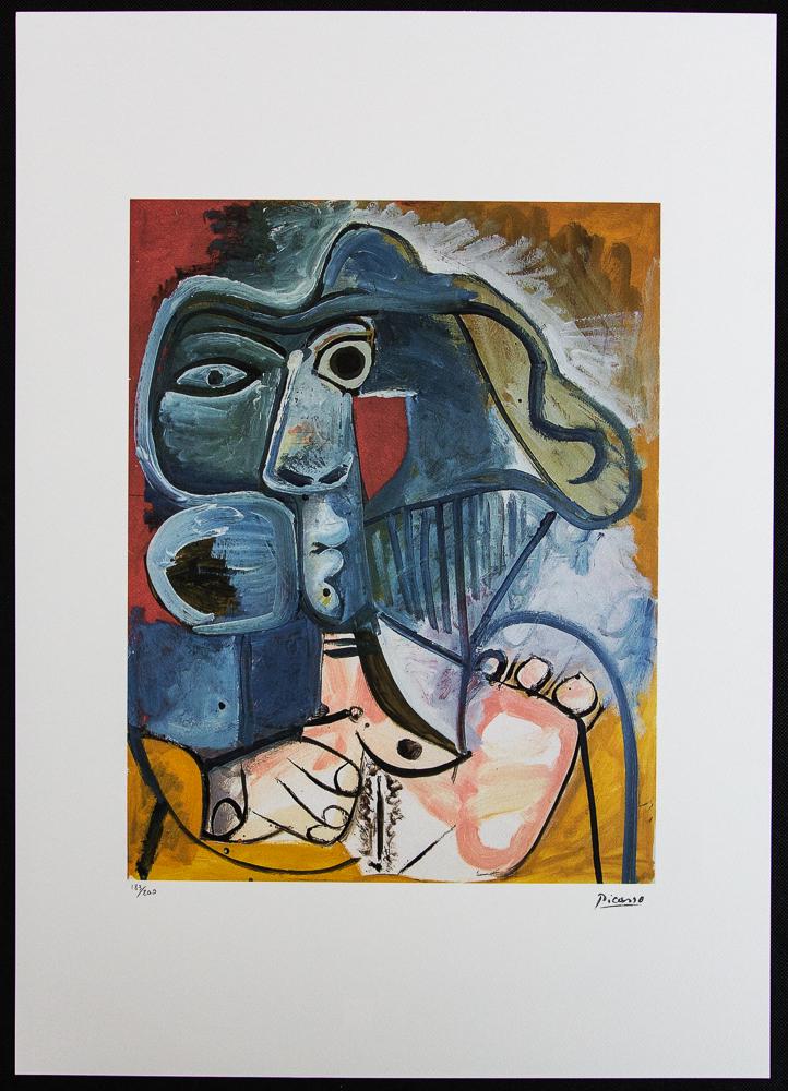 Pablo Picasso "Sitting Naked With a Hat": Pablo Picasso (after) „Sitting Naked With a Hat" lithograph print, limited edition of 200, sheet size 50 x 70 cm, plate signed bottom right, numbered with pencil bottom left 183/200, wove paper 