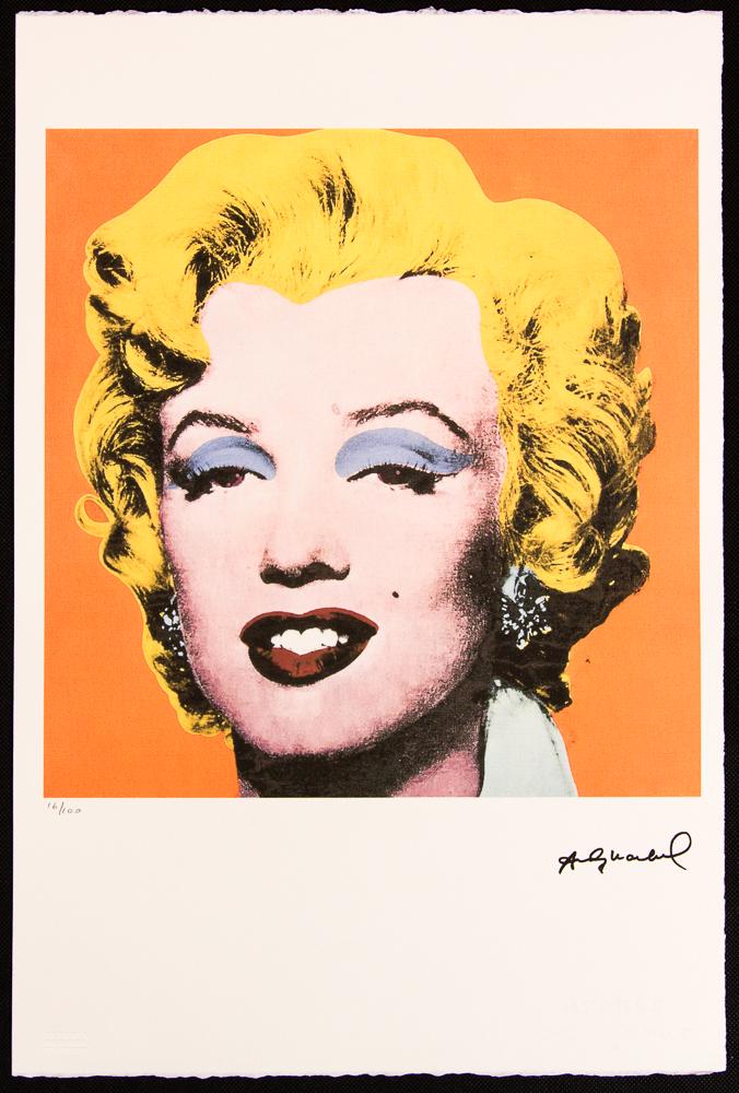 Andy Warhol "Marilyn Monroe": Andy Warhol (after) „Marilyn Monroe" offset lithograph in colors on Arches paper, Georges Israel Editeur, sheet size 38,5 x 57 cm, plate signed bottom right, numbered with pencil, limited editio