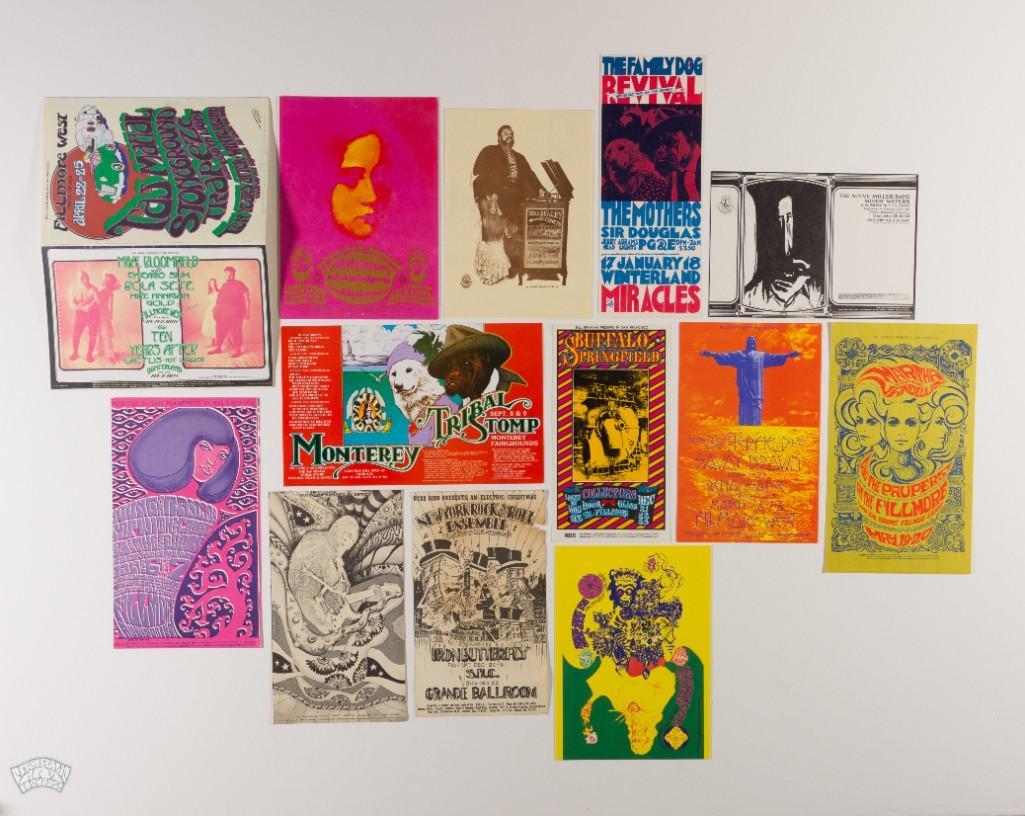 Dealers Lot of 13 Various Vintage Postcards (1 of 2)