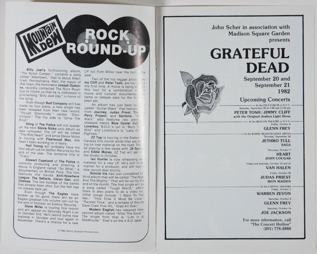 1982 Grateful Dead Madison Square Garden New York Program Near Mint 89 - 2