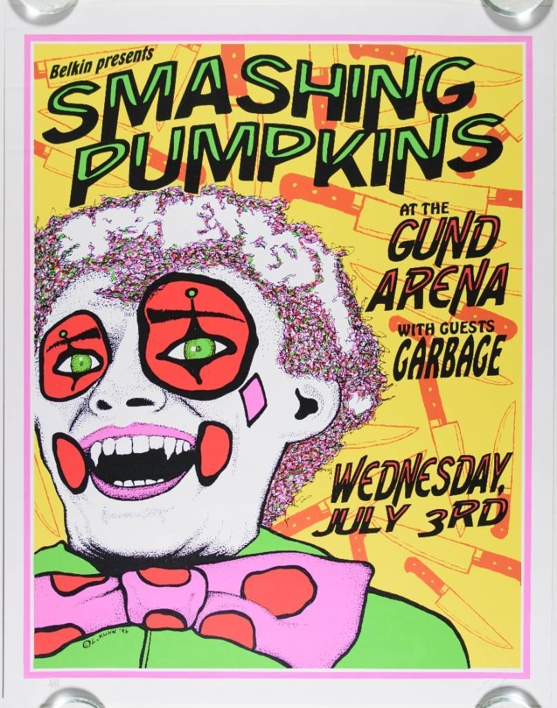 1996 Smashing Pumpkins Garbage Gund Arena Cleveland LE Signed Kuhn Poster Excellent 75: This limited-edition poster is numbered 43/200 and signed by the artist, Lindsey Kuhn! This poster was produced for Smashing Pumpkins appearing at Gund Arena in Cleveland, Ohio, on July 3rd, 1996.