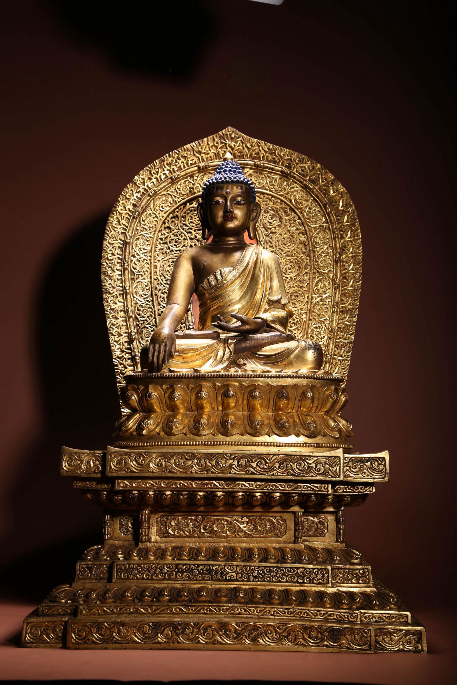 Gilt-Bronze Figure of Shakyamuni (1 of 12)