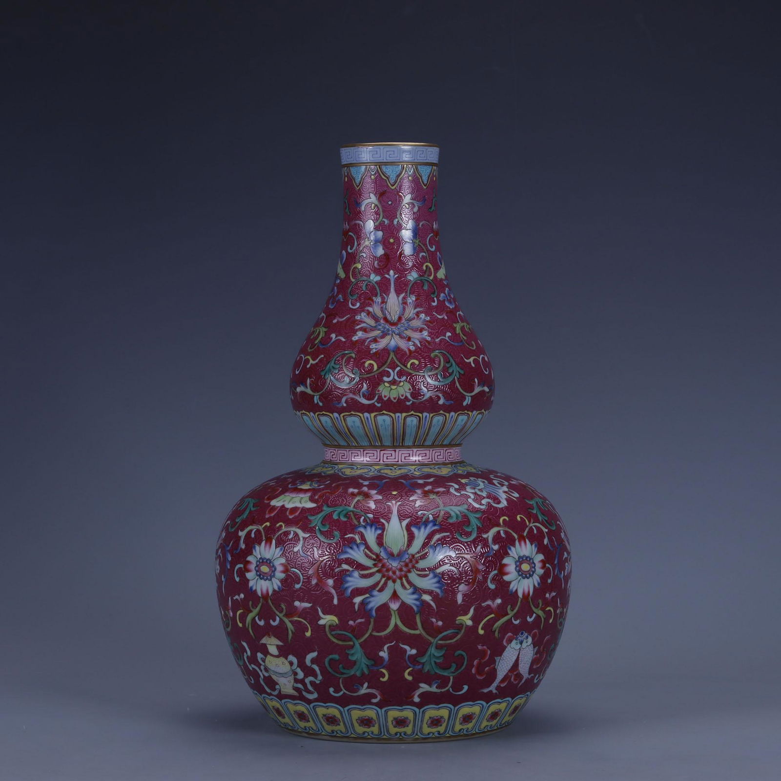 Yangcai Glaze Baoxiang Flower Double-Gourd-Shaped Vase (1 of 8)