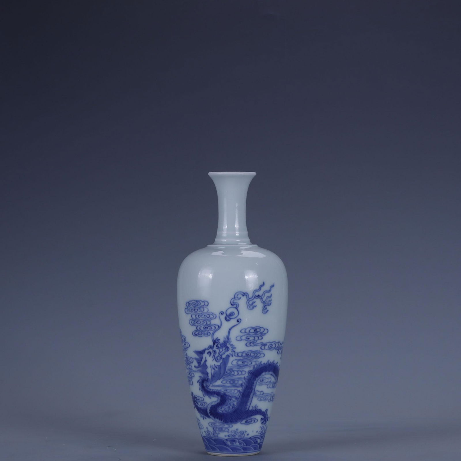 Blue and White Carp-Dragon Vase (1 of 8)