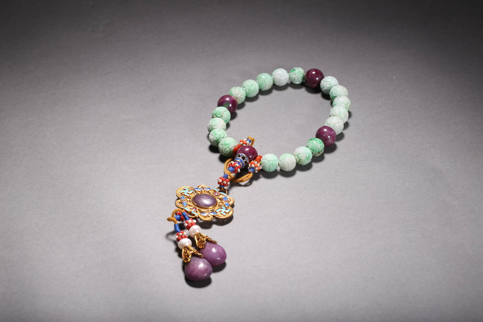 18 Pieces Jadeite Beads Hand String (1 of 5)