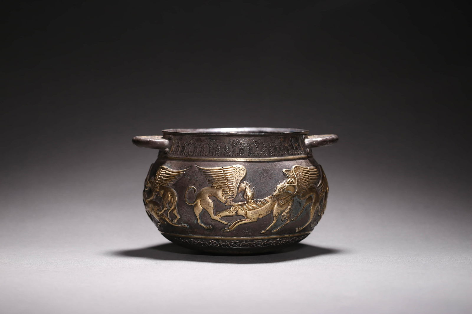 Engraved Silver Beast Double-Eared Cup (1 of 9)