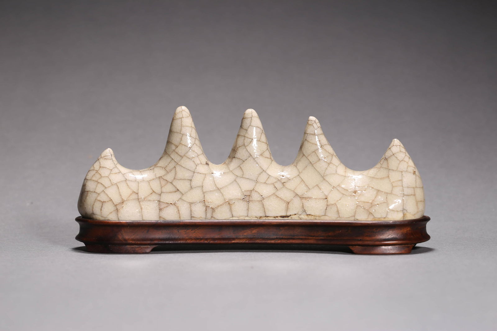 Ge Type Brush Rack (1 of 4)