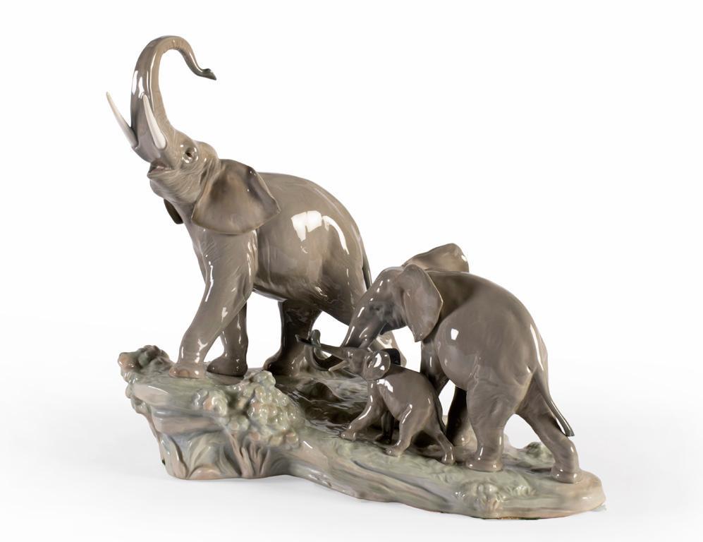 A Lladro Elephant Family Porcelain Sculpture (1 of 3)