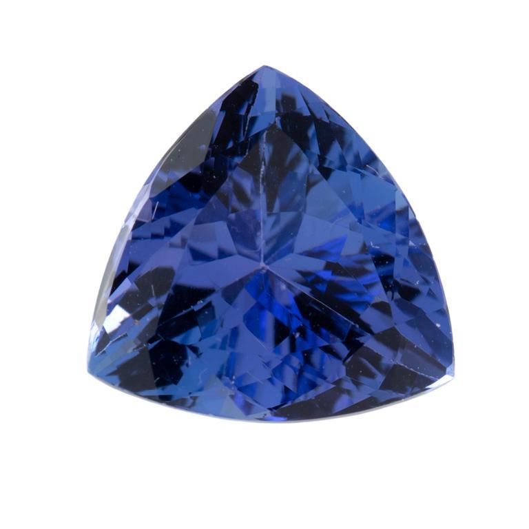 A Loose Violet Blue Tanzanite Stone: loose tanzanite stone trillion cut weight: 2.60 ct size: 4.00 mm