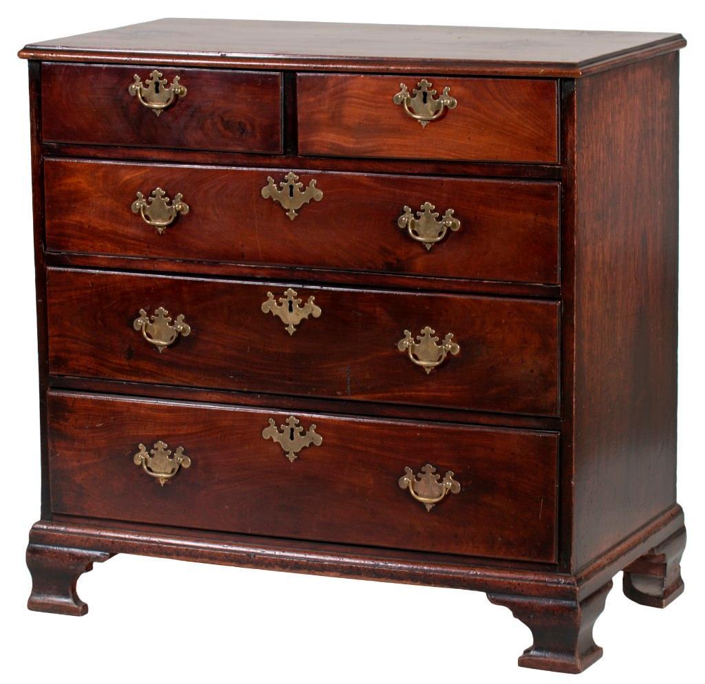 A George III Chippendale Mahogany Chest of Drawers (1 of 2)